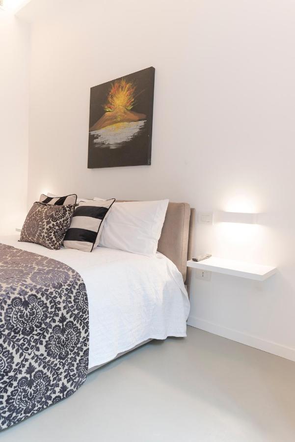 A Misura Duomo Rooms & Apartment - Ls Accommodations Napoli Esterno foto