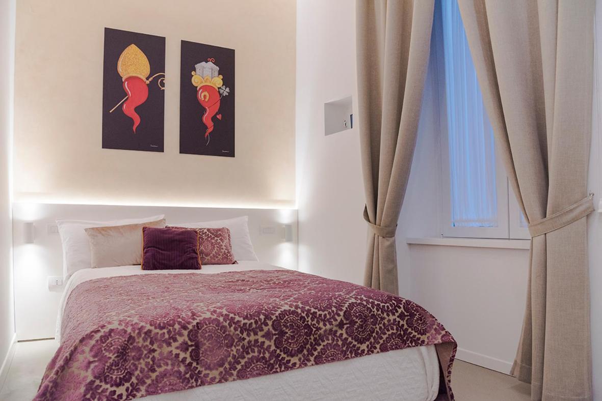 A Misura Duomo Rooms & Apartment - Ls Accommodations Napoli Esterno foto