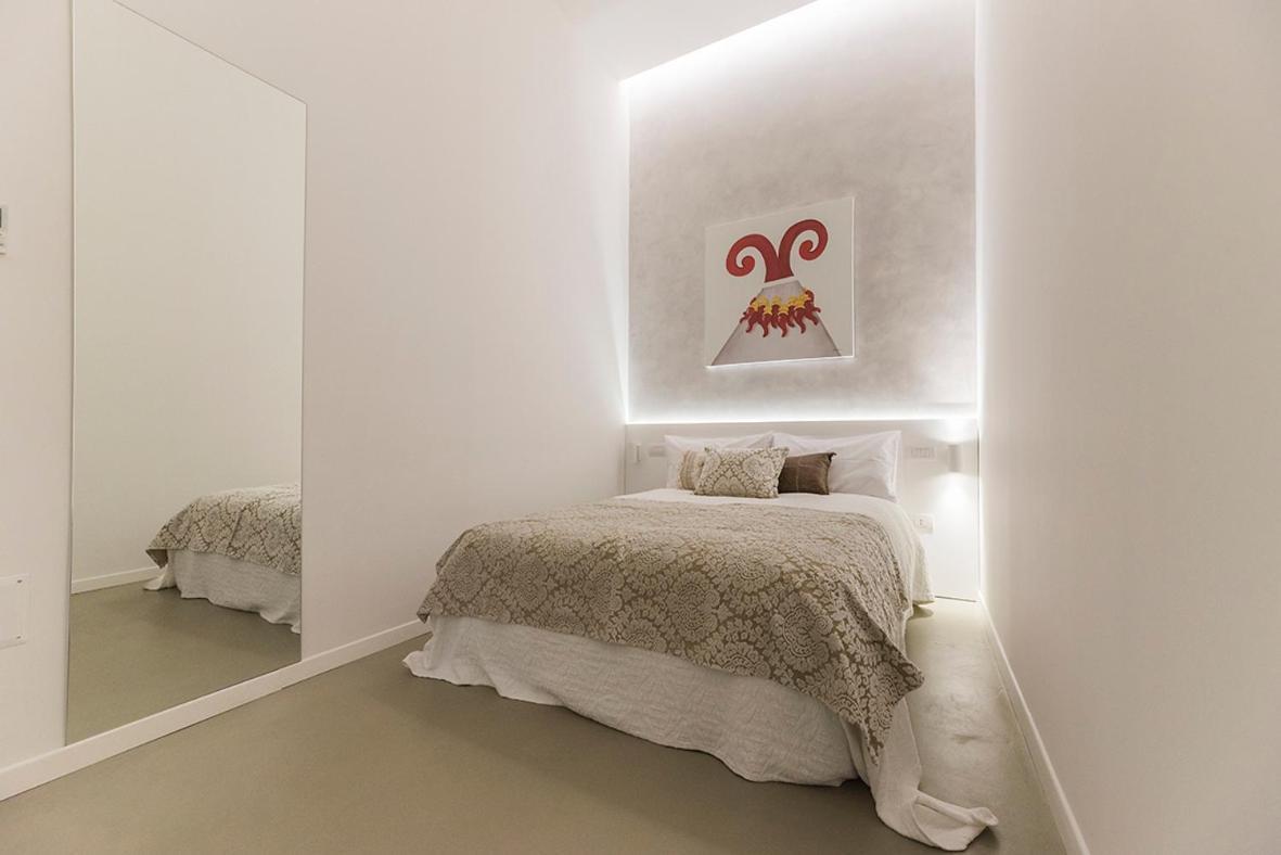 A Misura Duomo Rooms & Apartment - Ls Accommodations Napoli Esterno foto
