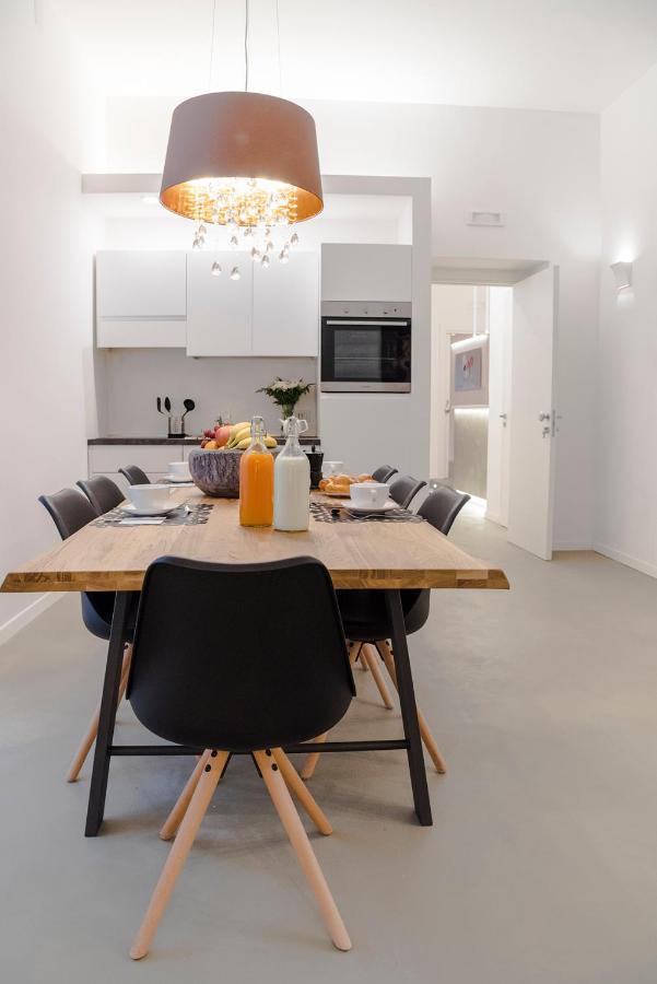 A Misura Duomo Rooms & Apartment - Ls Accommodations Napoli Esterno foto
