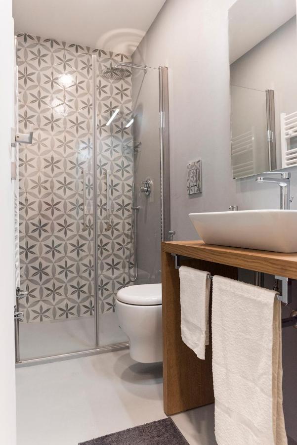 A Misura Duomo Rooms & Apartment - Ls Accommodations Napoli Esterno foto